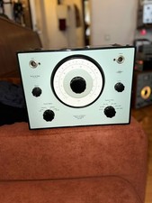 Brüel&Kjaer Type 1607 Frequency and Distortion measuring Bridge