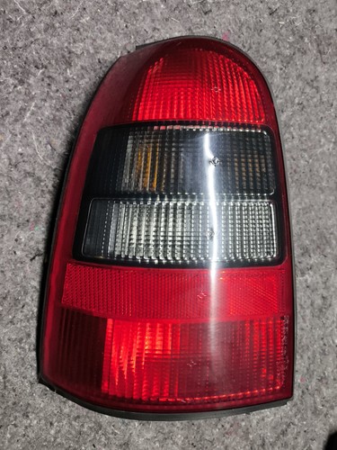 Opel vectra caravan - b,
