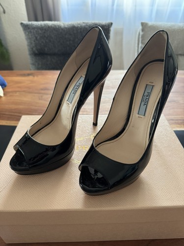 Prada plateau pumps - prada, vernice