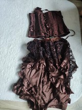 Korsage rotbraun mit passendem