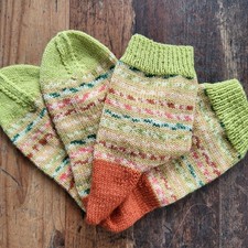 Handgestrickte Socken Gr
