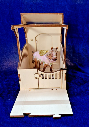 Minkaklecks pferdebox - ,