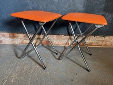Mid Century Orange Hocker Paar