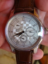 Vuillemin Régnier Uhr Neu