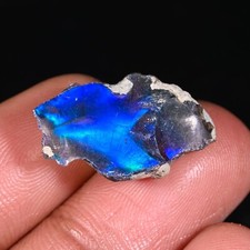 Opal, Schwarzer Opal Roh