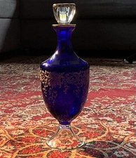Edle Kobaltglas Karaffe / Dekanter mit Goldmuster – Sammlerglas Vintage