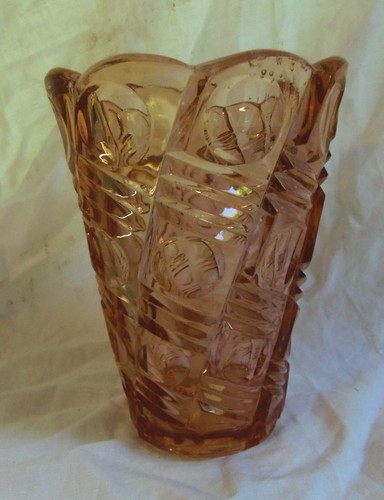 Schöne art deco pressglas - schöne,