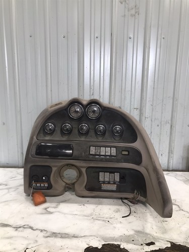 Maxum 2300 boot - maxum,