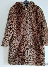 Leopardenmantel mit Kapuze von