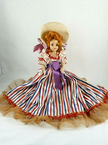 Französische trachtenpuppe - französische,