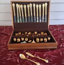 65 pc set Royal Gallery Gold