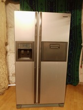 Side kühlschrank - side, by