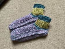 Handgestrickte Dicke Socken Wohlfühlsocken Handarbeit Gr. 42 43 NEU Hausschuhe