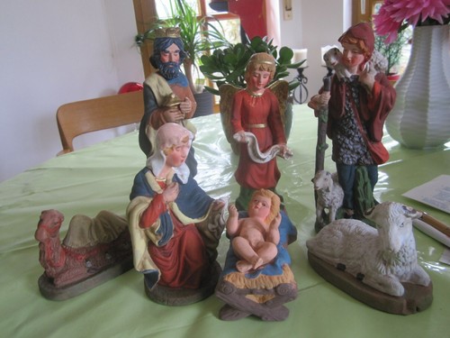 Diverse krippefiguren ton - diverse,
