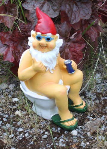 Gartenzwerg zwerg auf toilette - zwerg,
