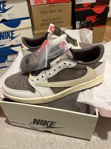 Nike air jordan low travis - air,