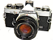 OLYMPUS OM 2-N SET+OLYMPUS 75-150+BLITZ ALLES ORIGINAL OLYMPUS NEUWERTIG!