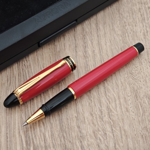 Aurora ipsilon red - aurora,
