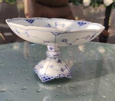 Sehr alter Tafelaufsatz