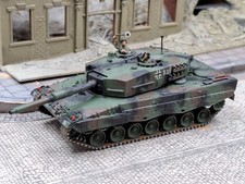 Roco Minitanks Bundeswehr Panzer Leopard 2 mit Crew gesupert 1:87