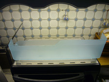 Kühlschrank-Flaschenfach