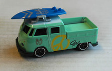 Majorette VW Volkswagen T1 Doka Pickup mintgrün Gepäckträger Surfbrett Oldtimer