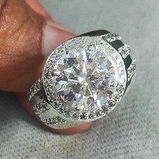 Kostüm 4 Karat Weiß