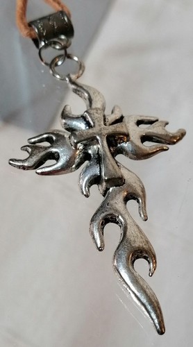 Modeschmuck kette gothik kreuz - gothik,
