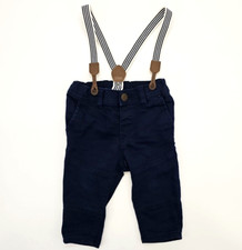 H&M Jungen Denim Schicke Jeanshose mit Hosenträgern in Gr. 62/68 (3-6 Monate)