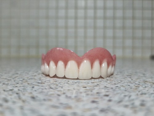 Zahnprothese,zahnersatz,prothe