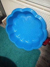 Sandkasten Blume Planschbecken