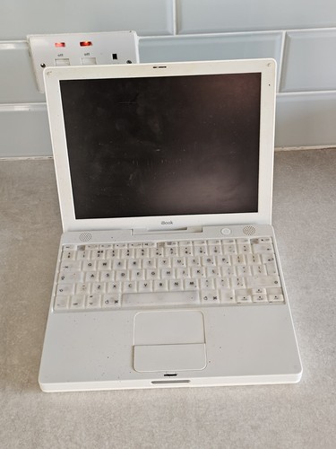 Vintage apple ibook - ibook, a1005