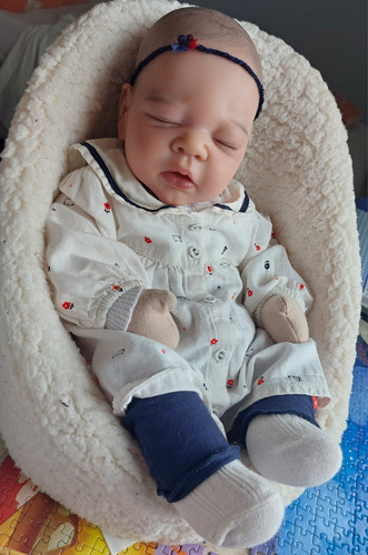 Reborn erin cuddle - reborn,