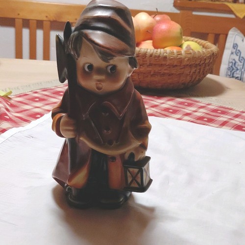 Hummel-Keramikfigur