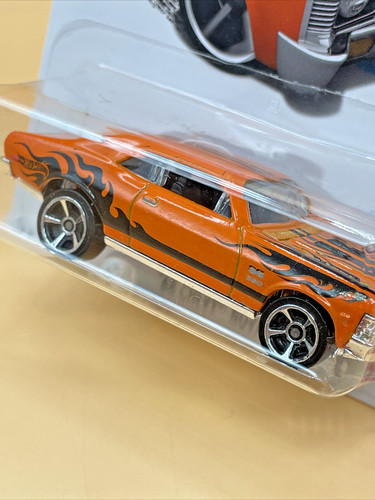 Hot wheels chevy nova - hot,
