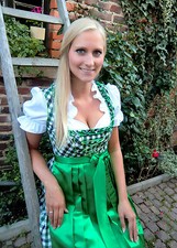 NEU süßes Dirndl,3