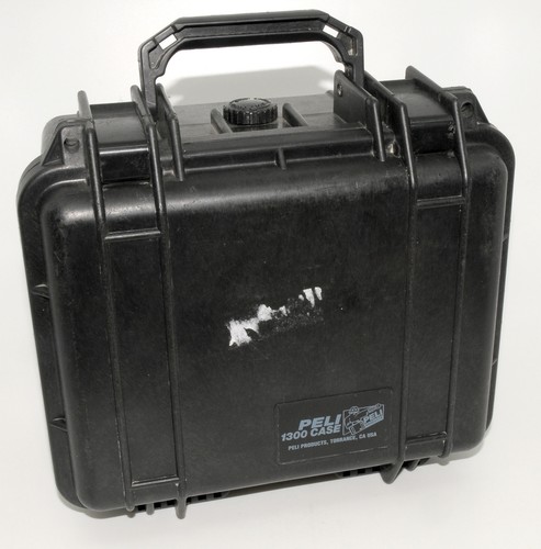 Pelicase 1300 schwarz mit