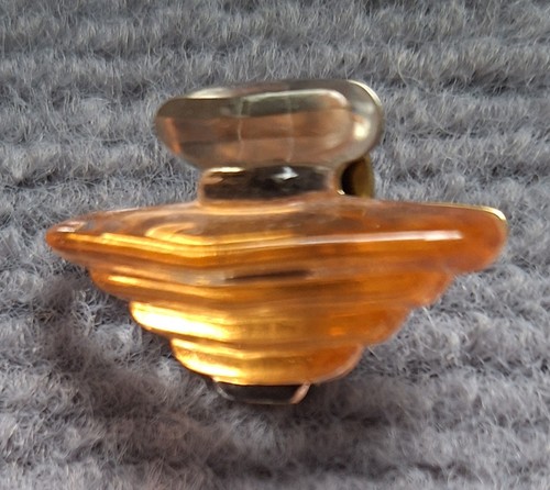 Pin von lancome - von,