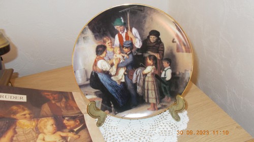 Wandteller von franz - von,