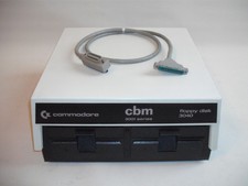 Commodore CBM 3040 Floppy / Disk-Station   Very good condition!