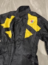 Motorradjacke mit Protektoren