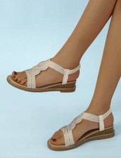 Sandalen Gr. 38/39 Shein Keilabsatz Riemen Strass Riemensandalen Schuhe
