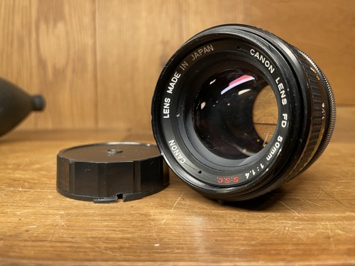 Near mint canon fd 50mm - fd,