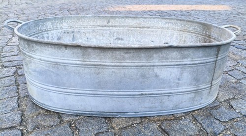 Alte große ovale zinkwanne - alte,