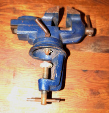 Schraubstock klein  , Uhrmacherschraubstock , Opas Werkzeug kleine 360° Drehbar