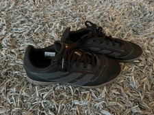 Turnschuhe Halle Sportschuhe