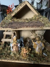 Weihnachtskrippe Krippenstall