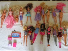 Konvolut verschiedene Puppen 13 x Barbie, 4 x Simba 1966 - 2015
