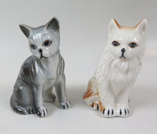 2 x sitzende Katze Porzellan