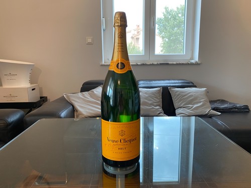 Veuve clicquot champagner - veuve,